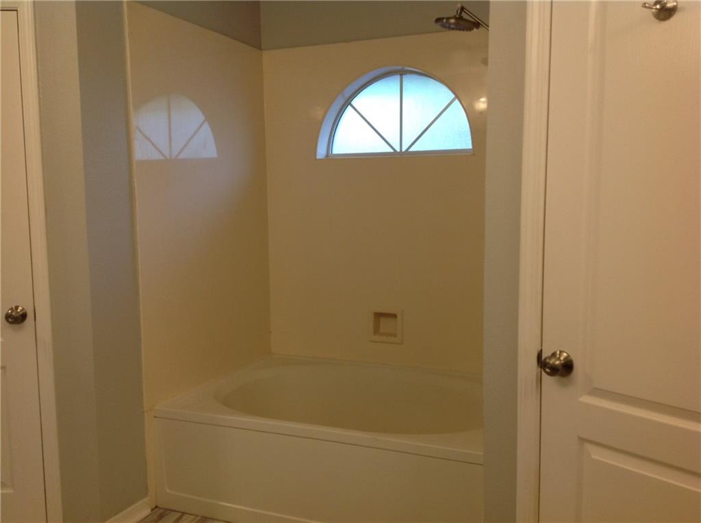 2047 Rue Pickney Mandeville, LA 70448 - Photo 11 of 30 Gallery Image 11