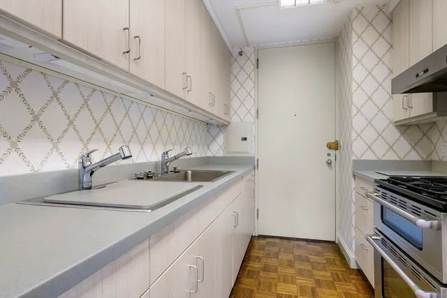 $3,095,000 | 180 Beacon Street, Unit 6AB, Boston, MA 02116