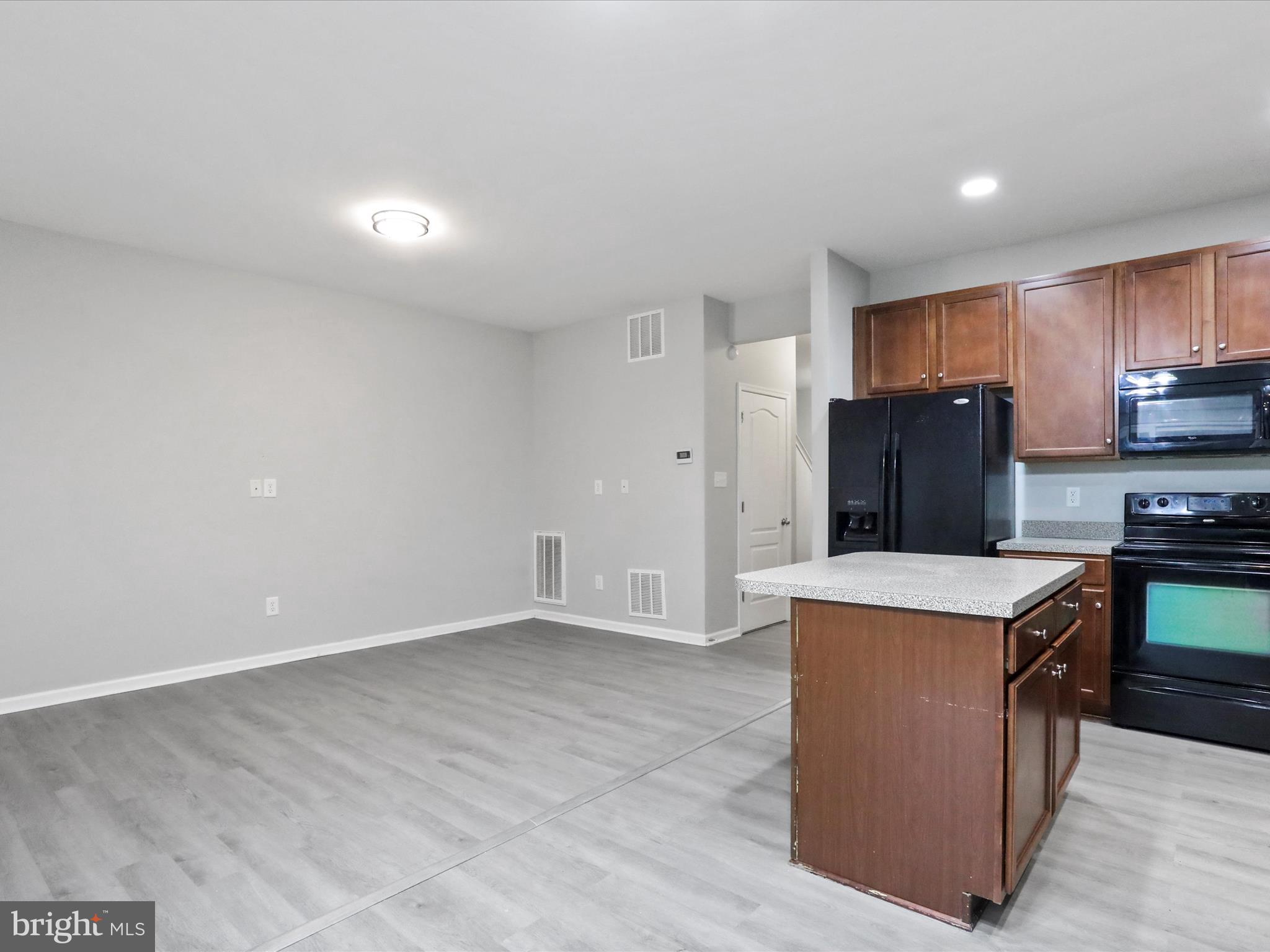 154 Ran Rue Drive Martinsburg, WV 25403 - Photo 11 of 70
