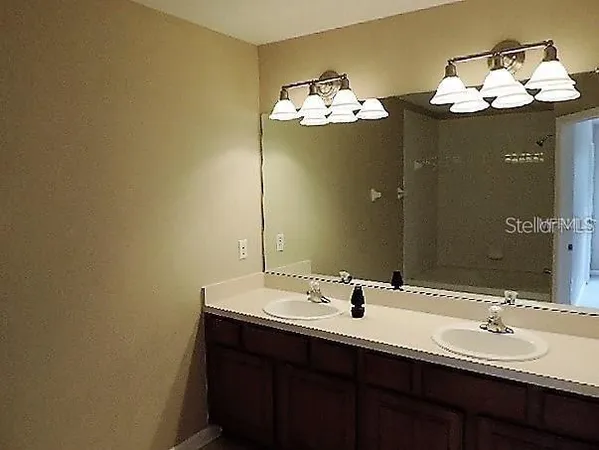 $2,095 | 7151 83rd Drive East, Bradenton, FL 34201