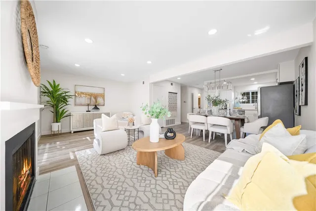 $1,035,000 | 49 Thicket, Unit 36, Irvine, CA 92614