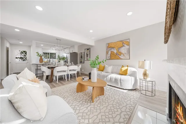 $1,035,000 | 49 Thicket, Unit 36, Irvine, CA 92614