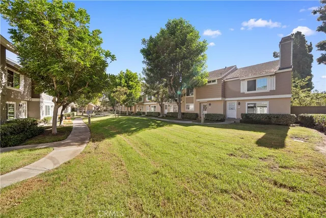 $1,035,000 | 49 Thicket, Unit 36, Irvine, CA 92614