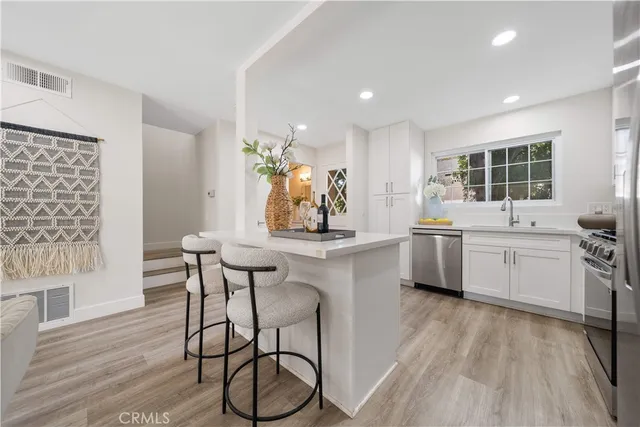 $1,035,000 | 49 Thicket, Unit 36, Irvine, CA 92614