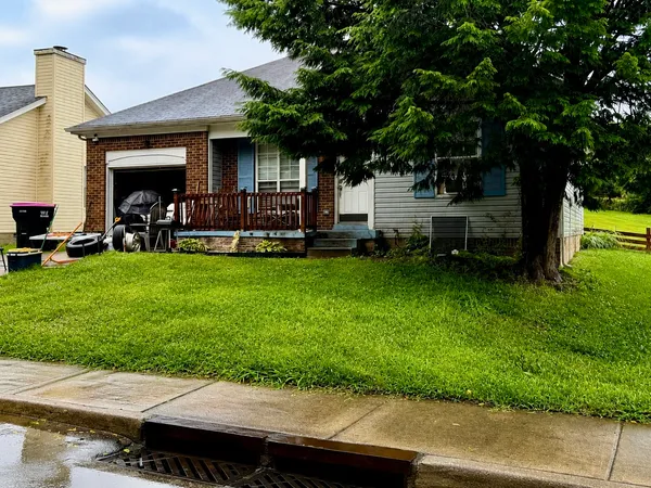 $189,420 | 86 Grassmire Drive, Clarksville, TN 37042