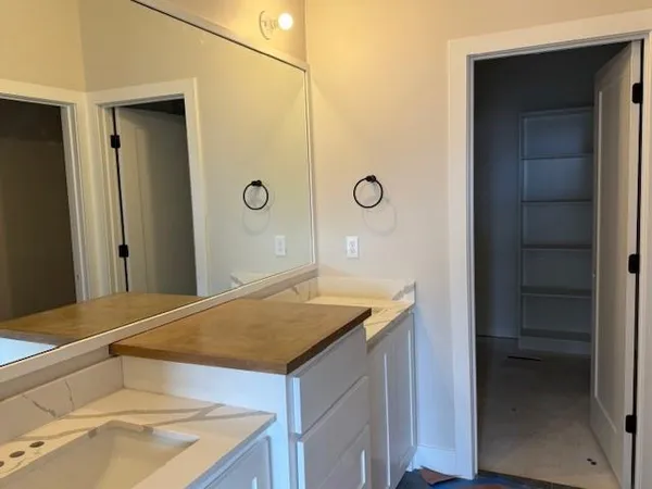 $524,650 | 15309 West 173rd Street, Olathe, KS 66062