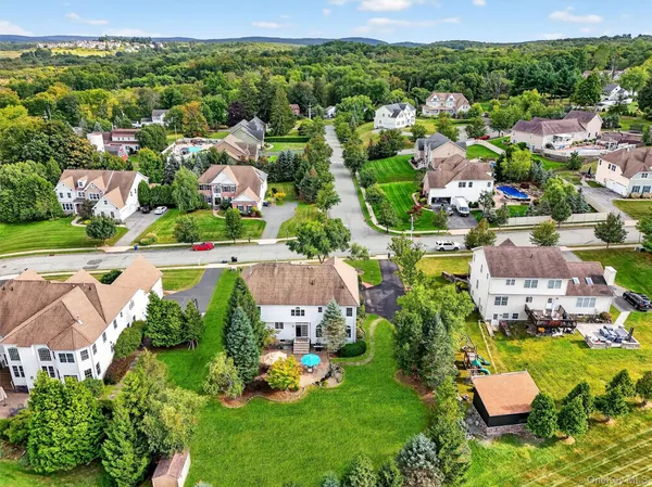 $949,900 | 36 Deangelis Drive, Monroe, NY 10950