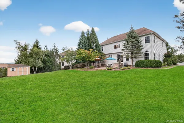 $949,900 | 36 Deangelis Drive, Monroe, NY 10950