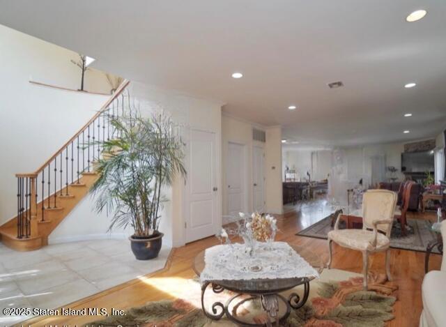 22 Belfield Avenue Staten Island, NY 10312 - Photo 11 of 28 060866e78d5c31126095e5096ed76fc9