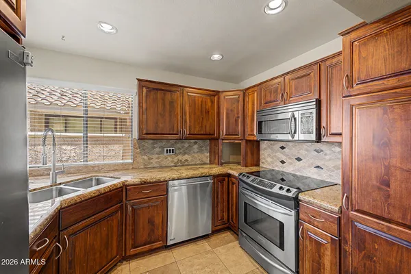 $1,950 | 10115 East Mountain View Road, Unit 2047, Scottsdale, AZ 85258