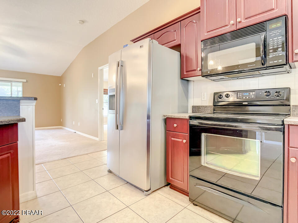452 Kettering Road Deltona, FL 32725 - Photo 12 of 51 12