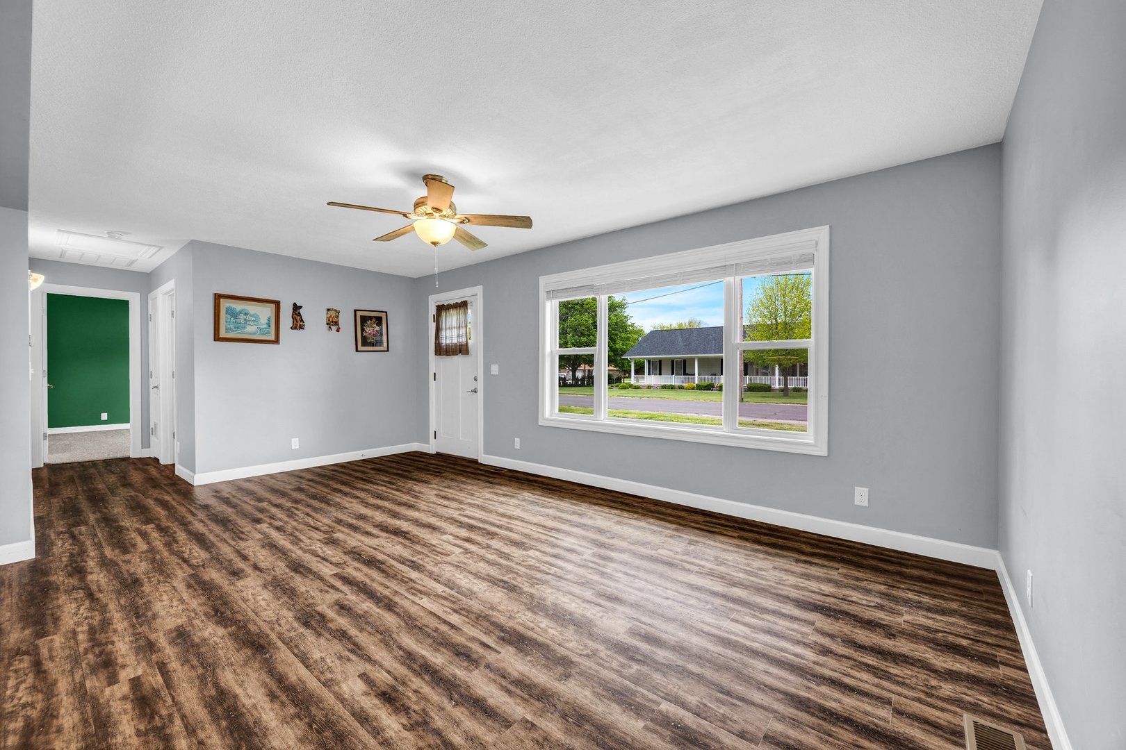 205 East North Line Road Tuscola, IL 61953 - Photo 5 of 18