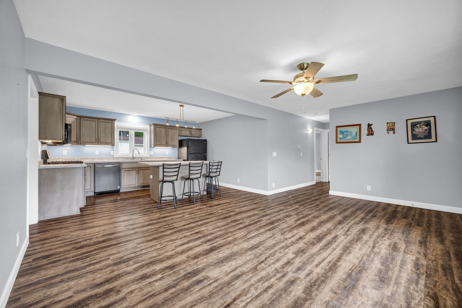 205 East North Line Road Tuscola, IL 61953 - Photo 6 of 18