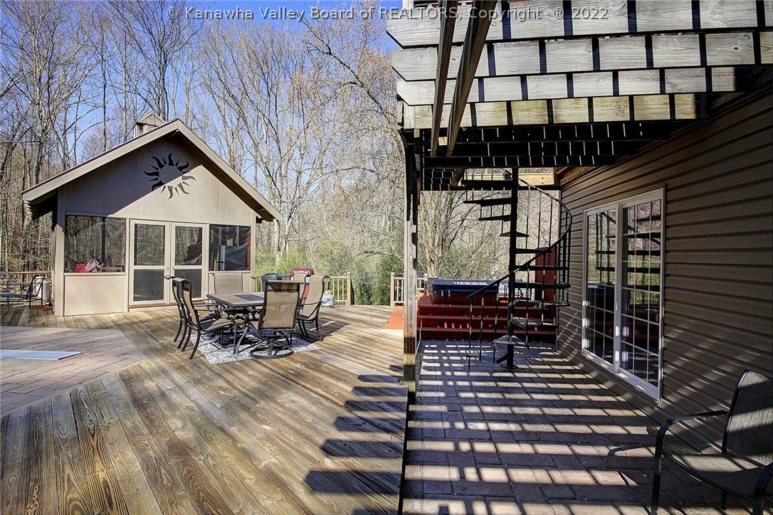 8 Thoroughbred Road Scott Depot, WV 25560 - Photo 23 of 30 Gallery Image 23