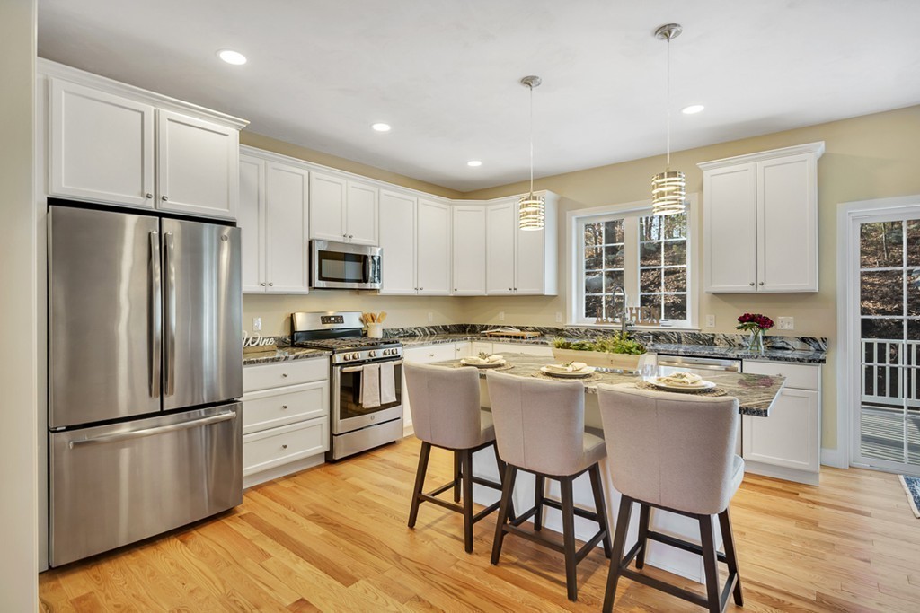 1863 Providence Road, Unit 1863 Northbridge, MA 01534 - Photo 5 of 42 Gallery Image 5