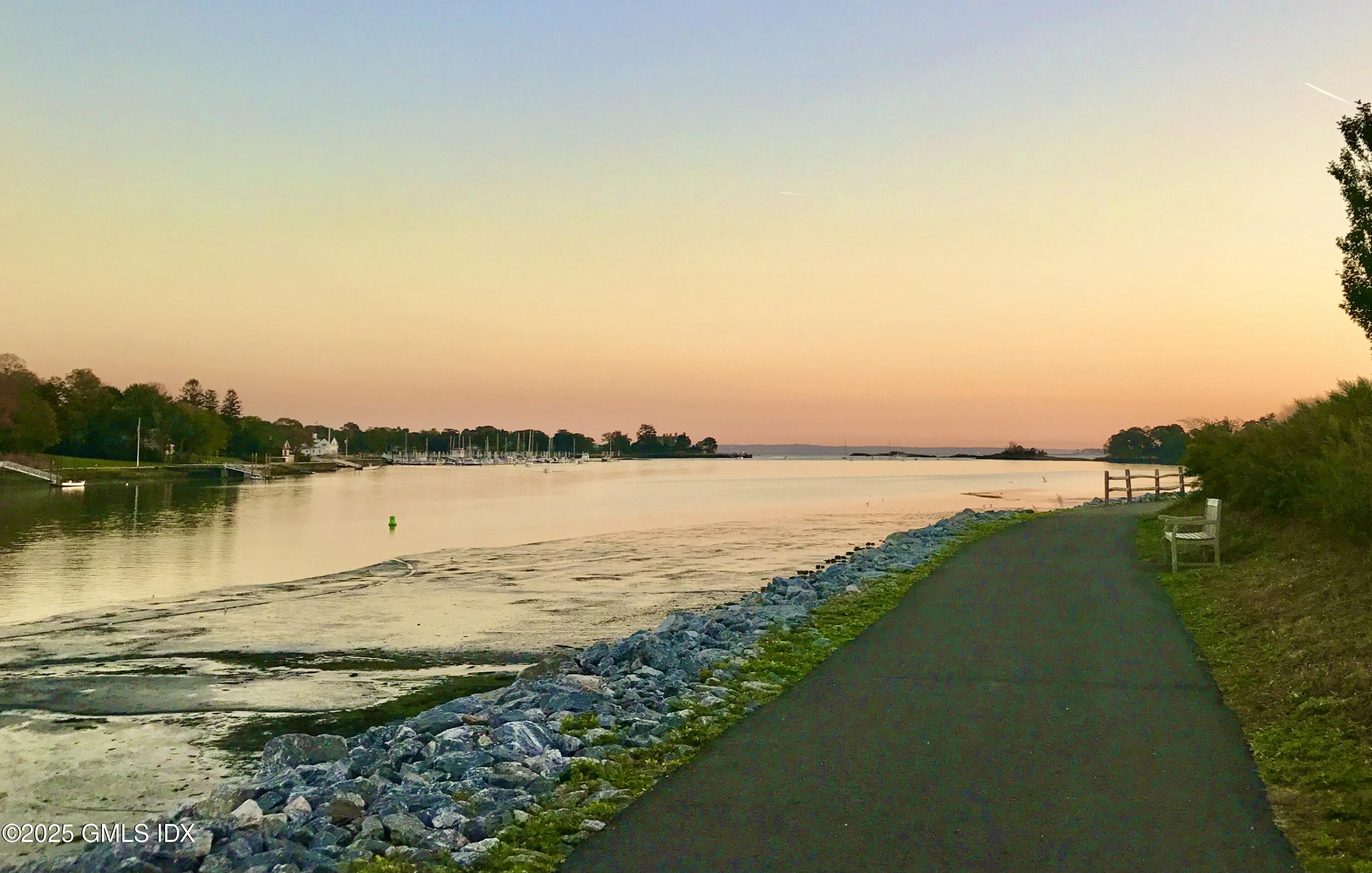 3 Putnam Hill, Unit 3F Greenwich, CT 06830 - Photo 16 of 19 Cos Cob Park