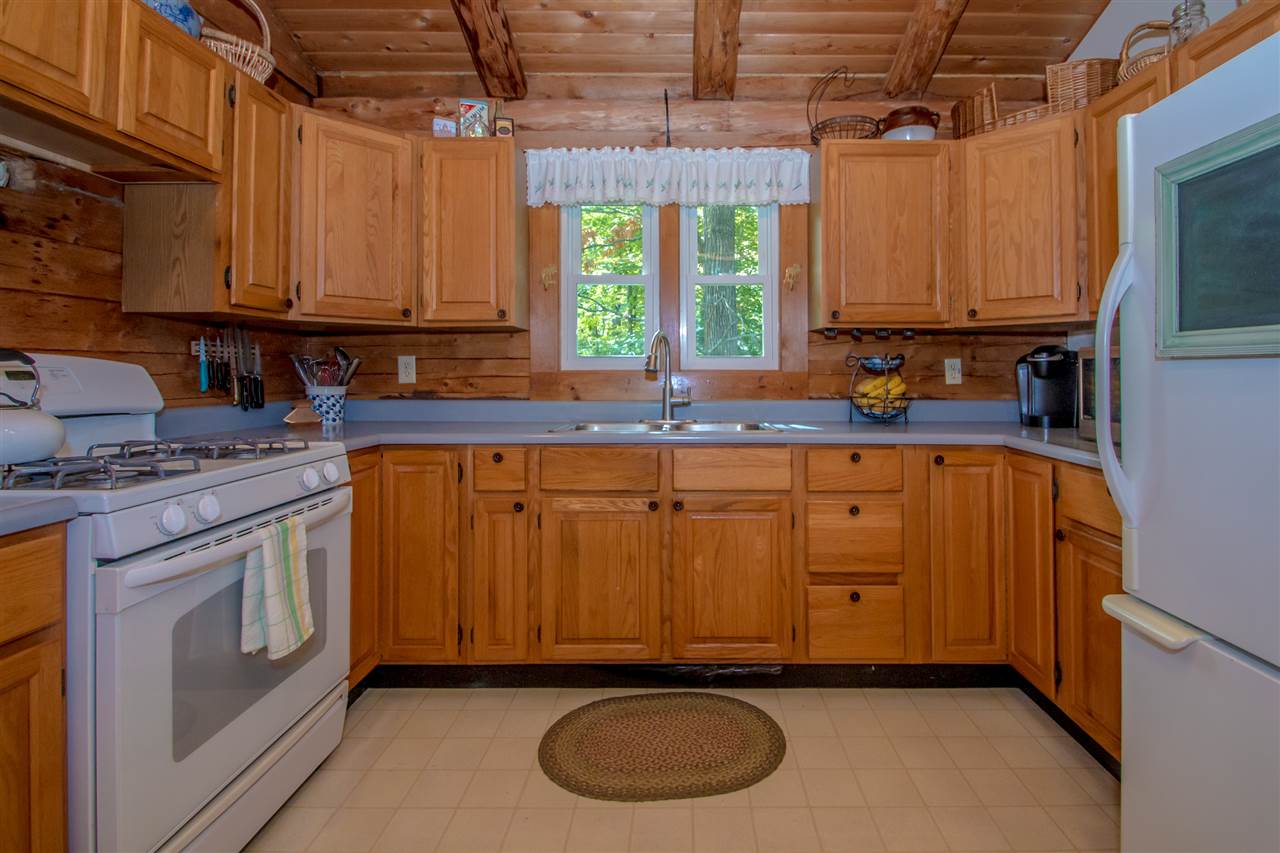 444 Old Mail Road Tamworth, NH 03886 - Photo 4 of 32 Gallery Image 4