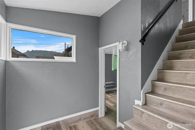 $1,100,000 | 600 Douglas Street, Wenatchee, WA 98801