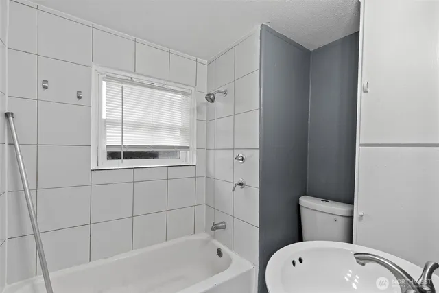 $1,100,000 | 600 Douglas Street, Wenatchee, WA 98801