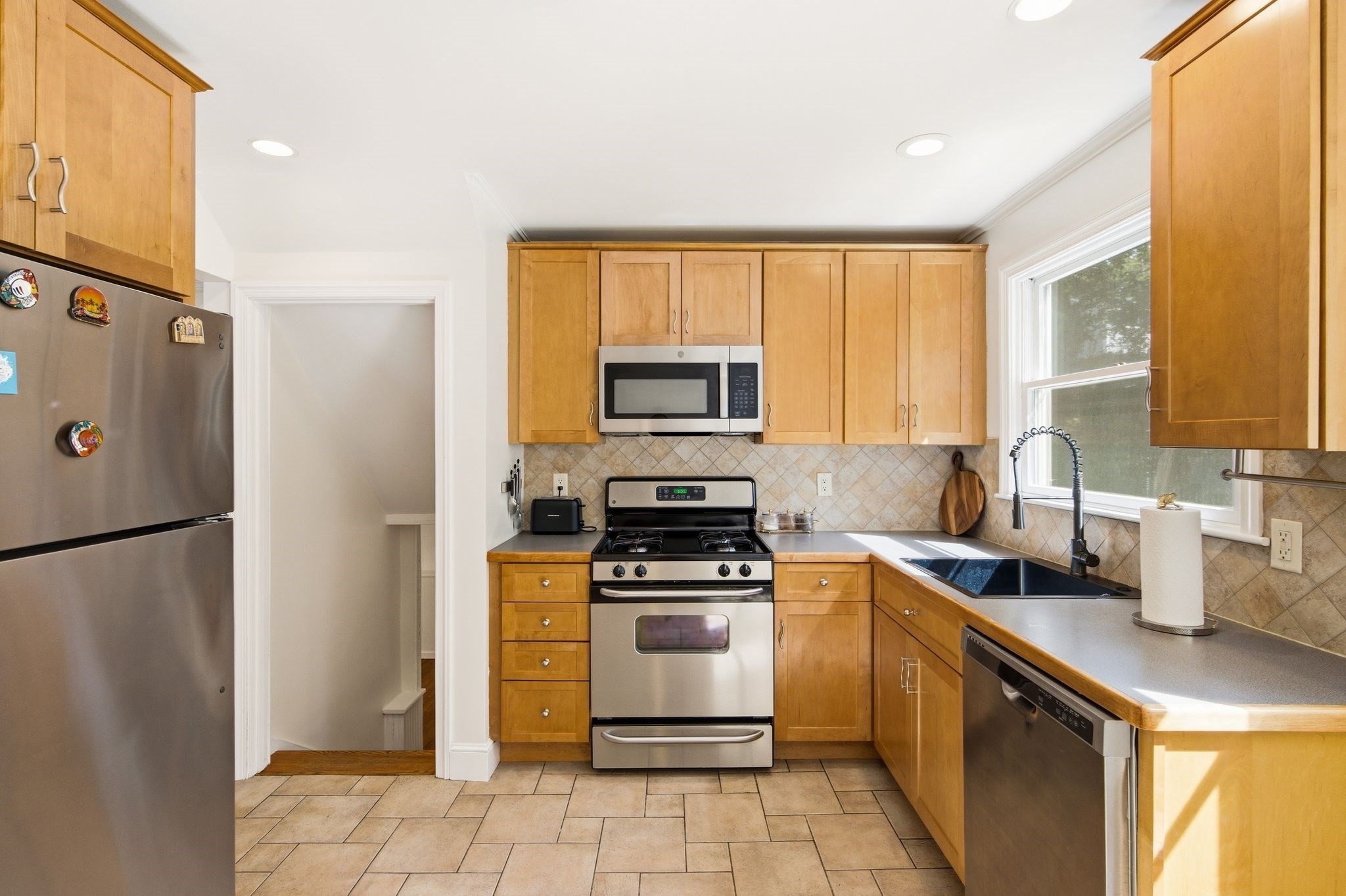 210 Nashua Road Billerica, MA 01862 - Photo 19 of 39 Gallery Image 19