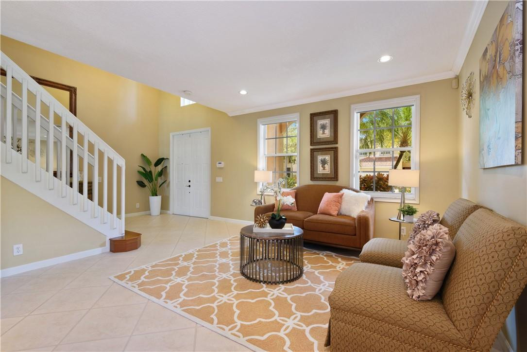 3724 Falcon Ridge Circle Weston, FL 33331 - Photo 3 of 45 Photo 3