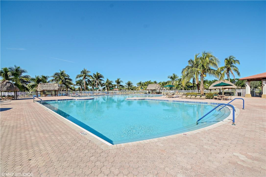 3724 Falcon Ridge Circle Weston, FL 33331 - Photo 34 of 45 Photo 34