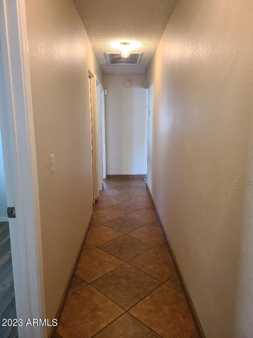 4509 East Frye Road Phoenix, AZ 85048 - Photo 33 of 48 hall