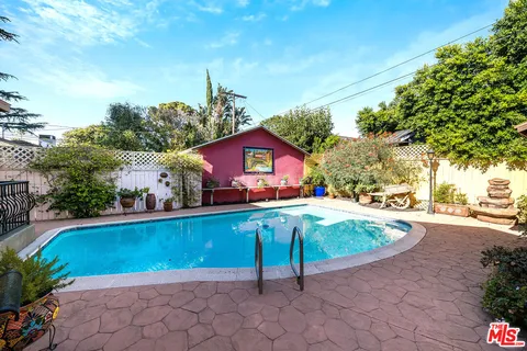 $1,799,000 | 4262 Riverton Avenue, Toluca Lake, CA 91602