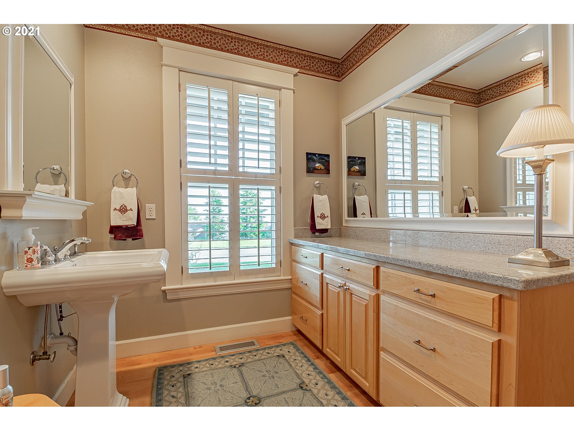 30714 Northeast Spud Mountain Road Camas, WA 98607 - Photo 13 of 32 Gallery Image 13