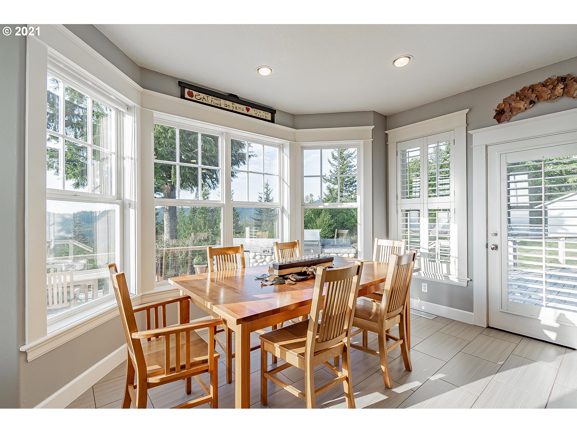 30714 Northeast Spud Mountain Road Camas, WA 98607 - Photo 10 of 32 Gallery Image 10