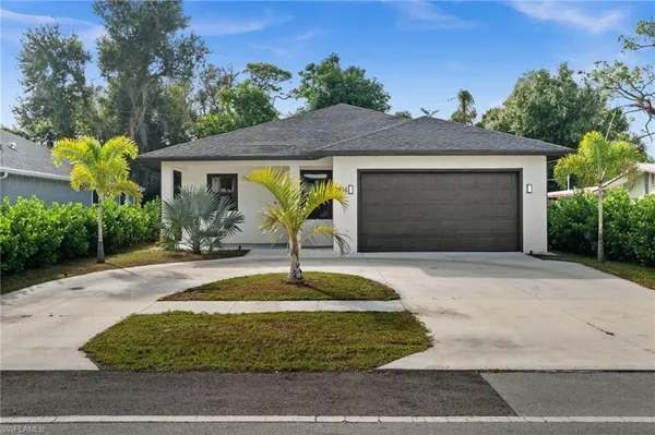 $2,650 | 1916 Jefferson Avenue, Fort Myers, FL 33901