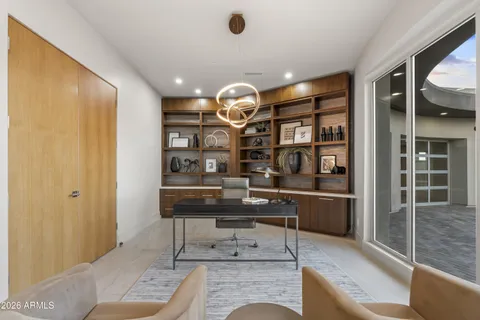$10,000,000 | 6800 North 39th Place, Paradise Valley, AZ 85253