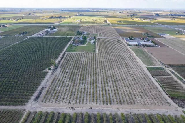 a view of a terrace with outdoor space
