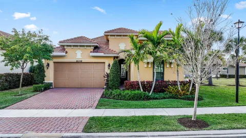 $980,000 | 9149 Leon Circle, Parkland, FL 33076