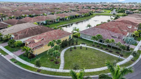 $980,000 | 9149 Leon Circle, Parkland, FL 33076