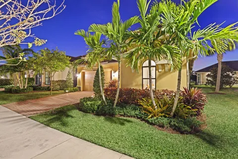 $980,000 | 9149 Leon Circle, Parkland, FL 33076