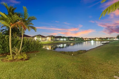 $980,000 | 9149 Leon Circle, Parkland, FL 33076