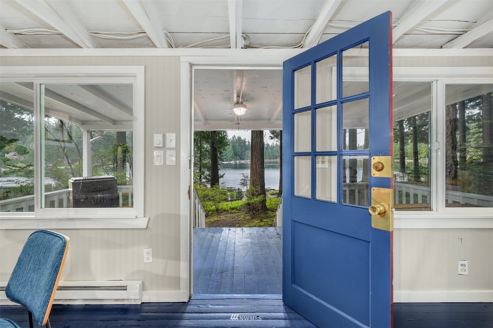 7327 Lake Alice Road Southeast Fall City, WA 98024 - Photo 26 of 35 a view of living room and wooden floor