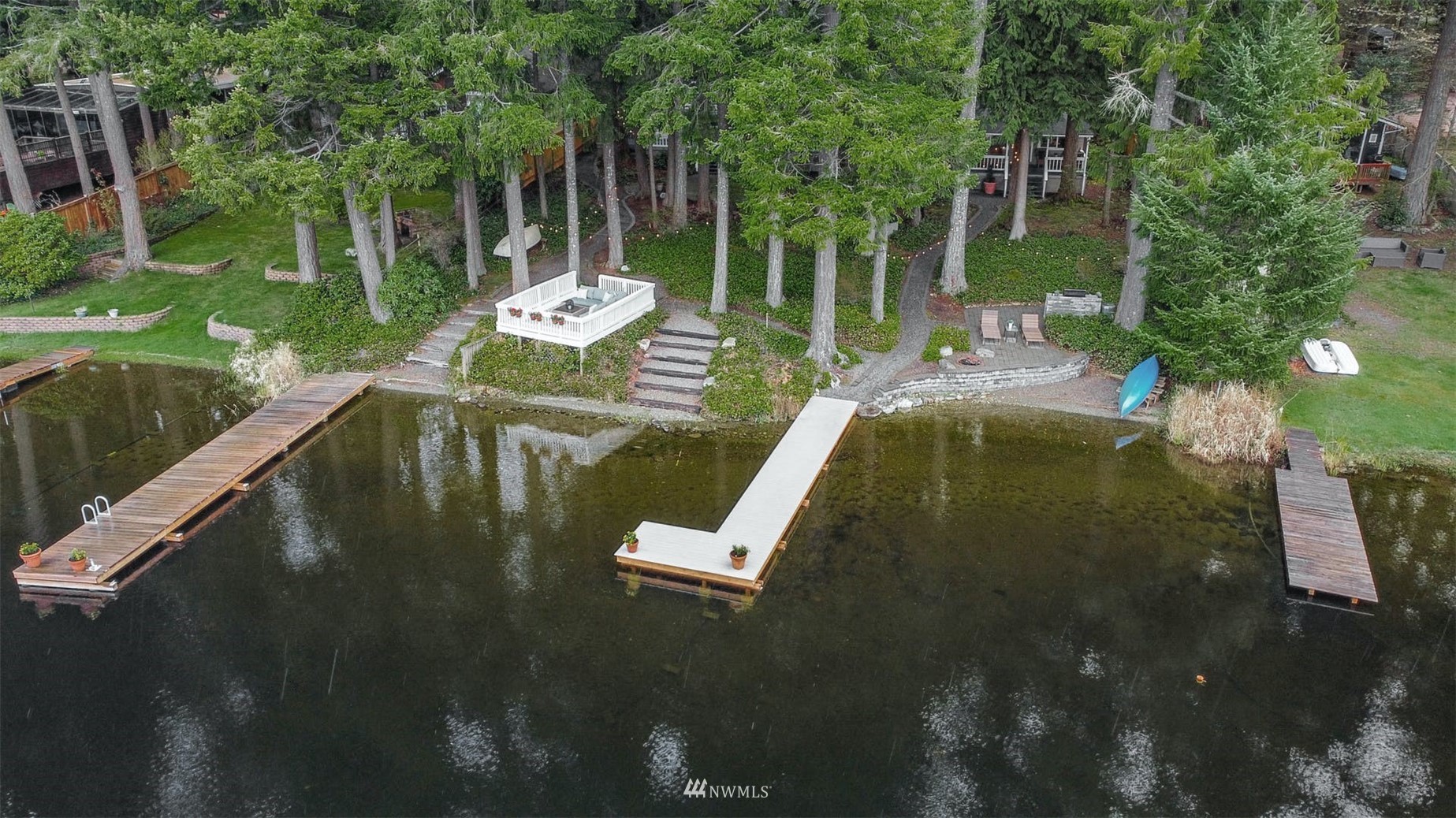 7327 Lake Alice Road Southeast Fall City, WA 98024 - Photo 34 of 35 a view of a patio with a yard