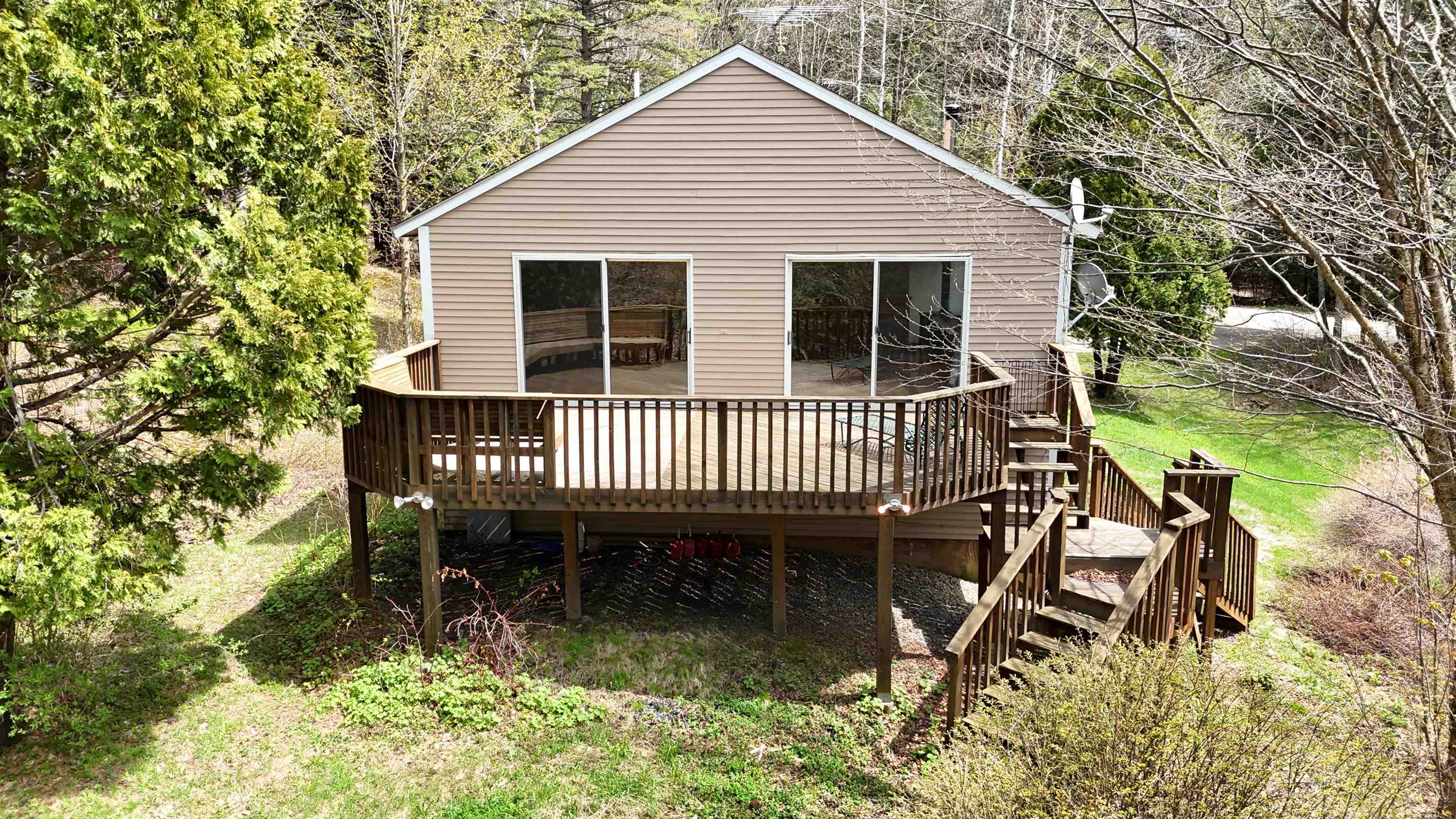 429 Alpine View Road Stowe, VT 05672 - Photo 5 of 54