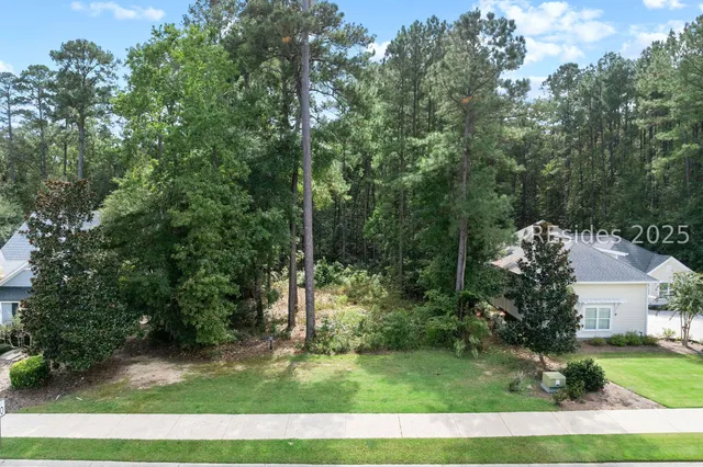 $199,900 | 301 Hampton Lake Drive, Bluffton, SC 29910
