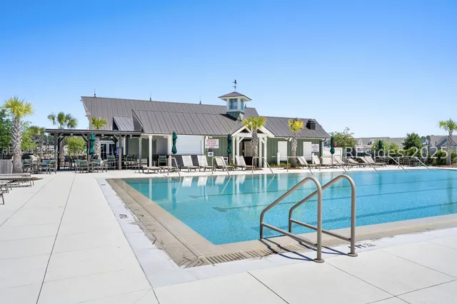 $199,900 | 301 Hampton Lake Drive, Bluffton, SC 29910