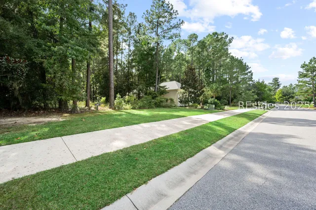 $199,900 | 301 Hampton Lake Drive, Bluffton, SC 29910