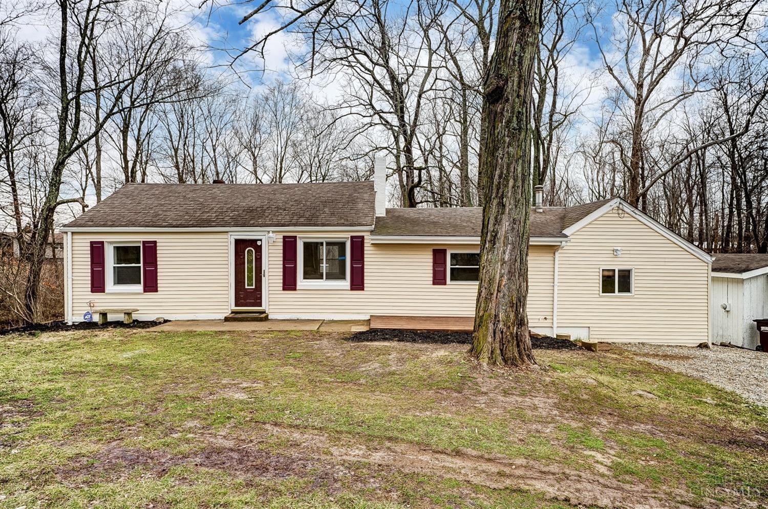 7880 Keister Road Middletown, OH 45042 - Photo 5 of 38