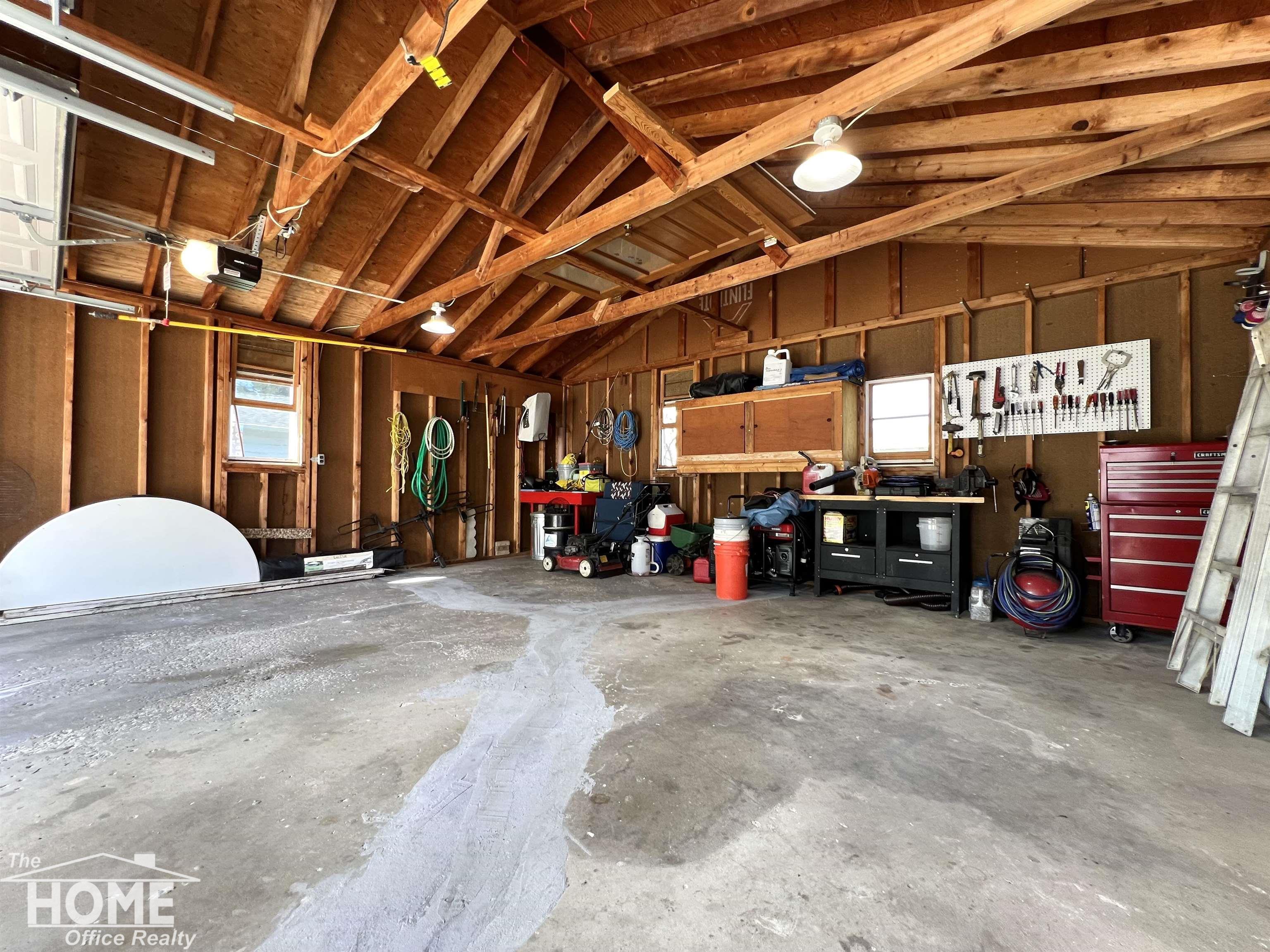 809 Moore Street Owosso, MI 48867 - Photo 27 of 43