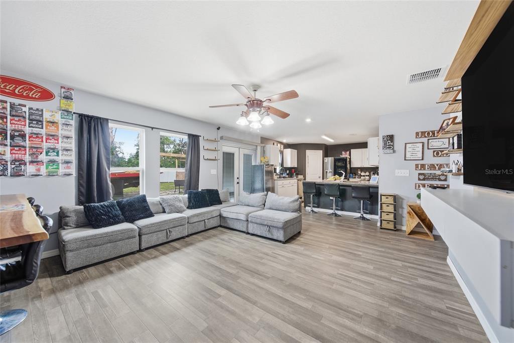 10198 Elgin Boulevard Spring Hill, FL 34608 - Photo 11 of 37