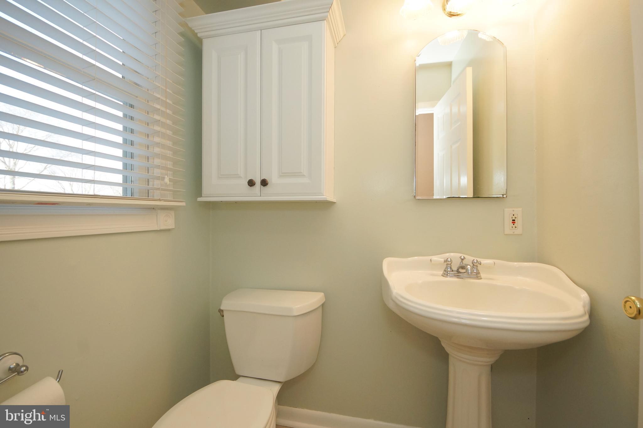 211 Sharon Road Robbinsville, NJ 08691 - Photo 12 of 26 Half Bath
