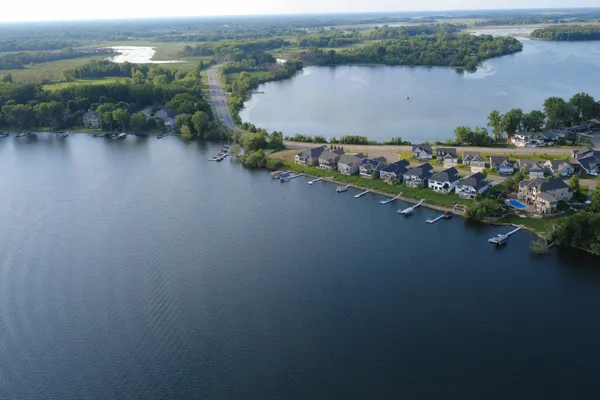 $605,000 | 7196 Lavalle Drive, Hugo, MN 55038
