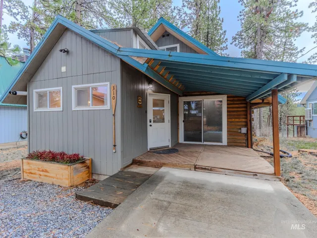 $329,000 | 310 Lapwai Street, Winchester, ID 83555