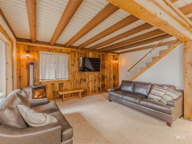 $329,000 | 310 Lapwai Street, Winchester, ID 83555